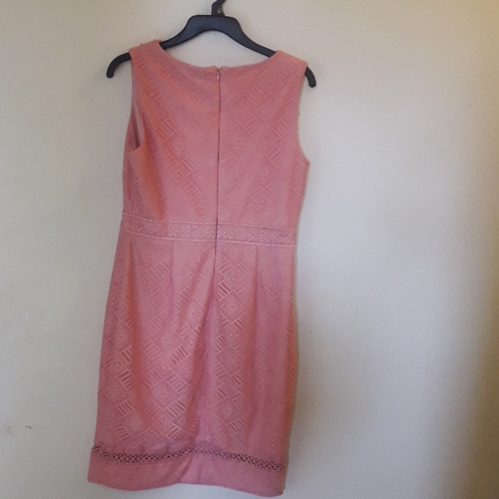 Dress - Picture 6 of 8
